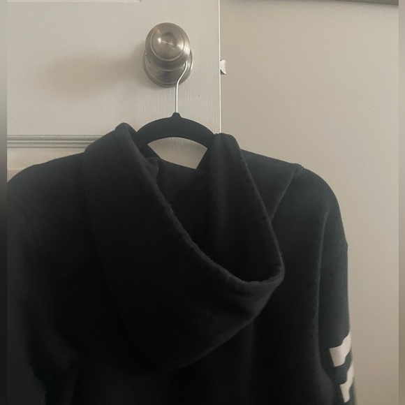 Black hoodie with lettering - Picture 2 of 2